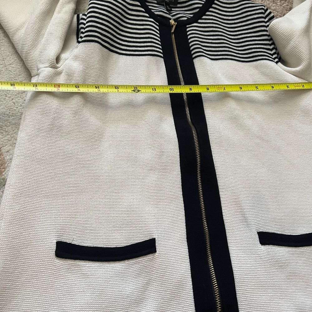 Talbots French black and white line cardigan usa Medium petite - Picture 10 of 12